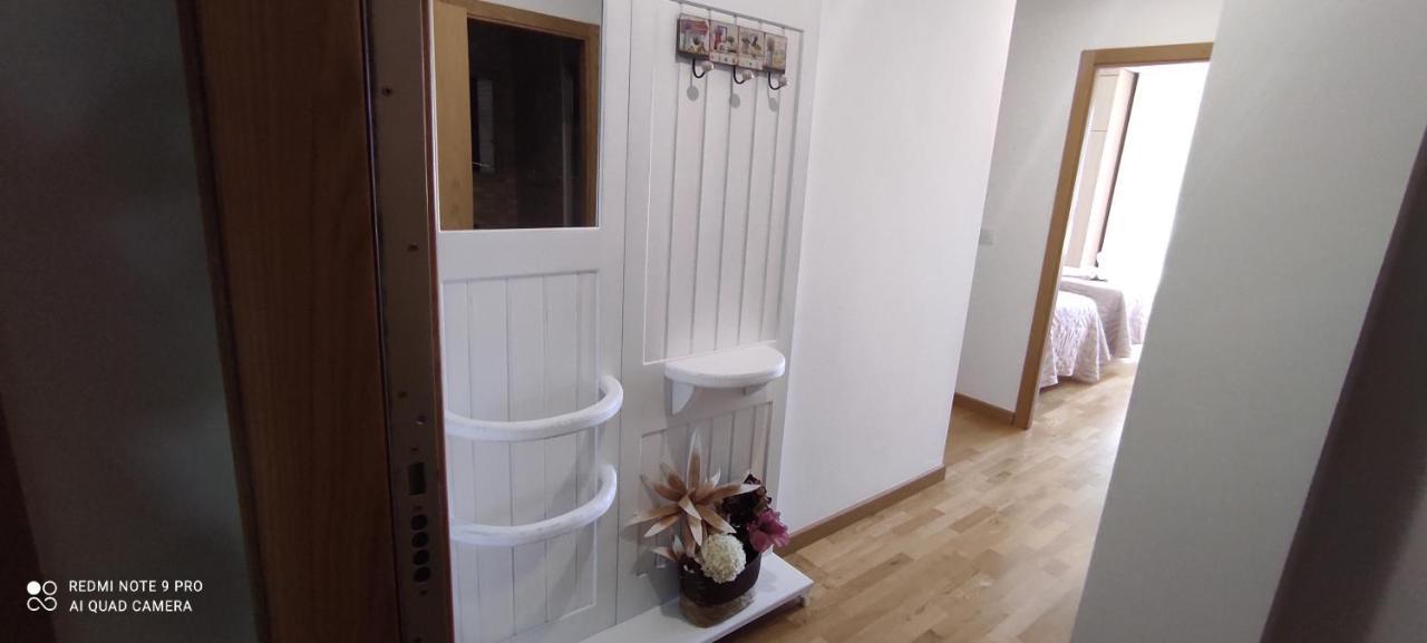 Saron Centro 1 Apartment Luaran gambar
