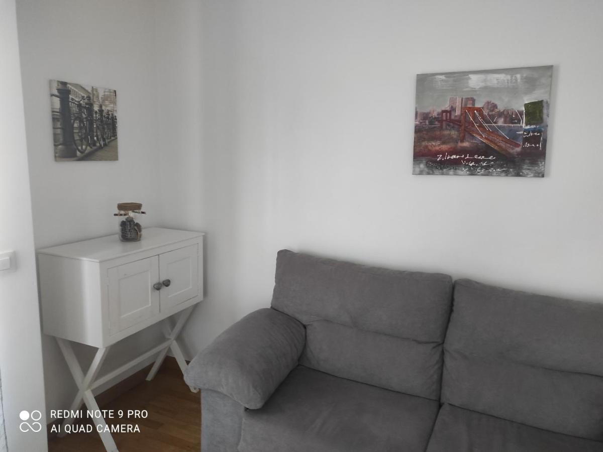 Saron Centro 1 Apartment Luaran gambar